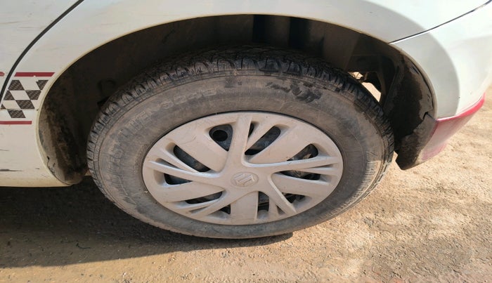 2015 Maruti Swift VDI, Diesel, Manual, 68,347 km, tyre