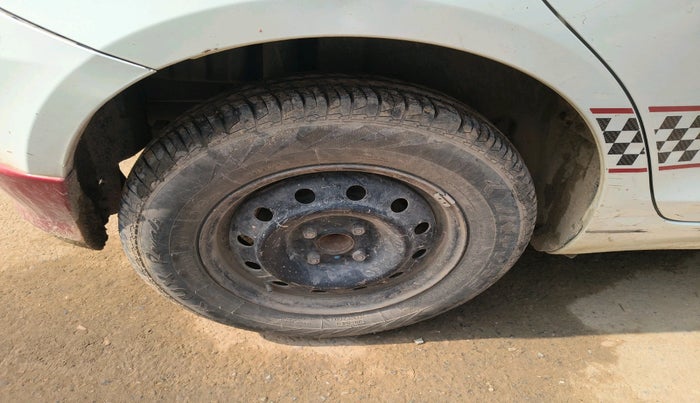 2015 Maruti Swift VDI, Diesel, Manual, 68,347 km, tyre