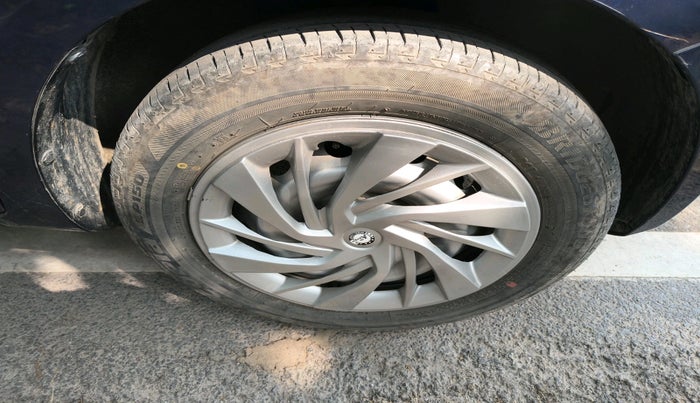 2023 Maruti IGNIS SIGMA 1.2, Petrol, Manual, 26,484 km, tyre