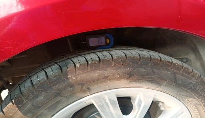 2018 Tata Tiago XZA PETROL, Petrol, Automatic, 1,23,872 km, tyre