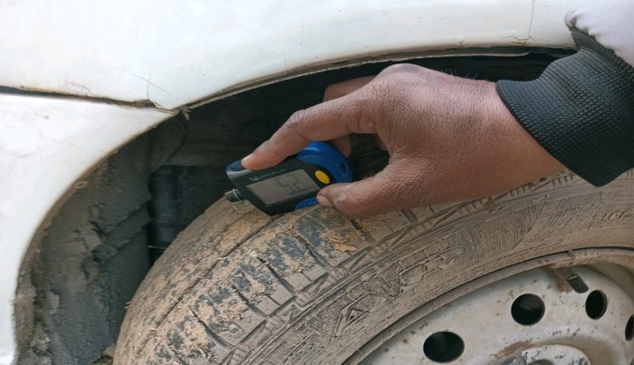 2012 Hyundai Accent GLE, Petrol, Manual, 83,986 km, tyre