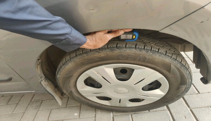 2012 Maruti Wagon R 1.0 VXI, Petrol, Manual, 77,503 km, tyre