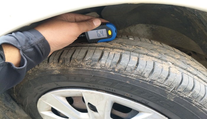 2012 Ford Figo EXI 1.4 DIESEL, Diesel, Manual, 1,82,741 km, tyre