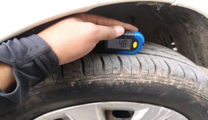 2012 Ford Figo EXI 1.4 DIESEL, Diesel, Manual, 1,82,741 km, tyre