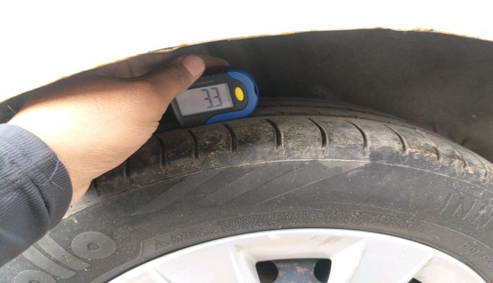 2012 Ford Figo EXI 1.4 DIESEL, Diesel, Manual, 1,82,741 km, tyre