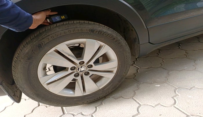 2021 Skoda KUSHAQ AMBITION 1.0L TSI MT, Petrol, Manual, 39,129 km, tyre