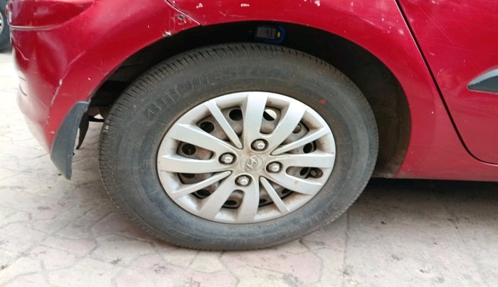 2013 Hyundai i10 MAGNA 1.2, Petrol, Manual, 83,566 km, tyre