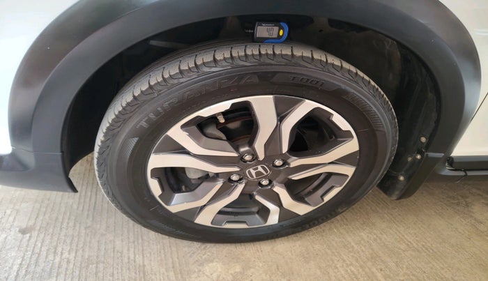 2017 Honda WR-V 1.5L I-DTEC VX MT, Diesel, Manual, 80,545 km, tyre