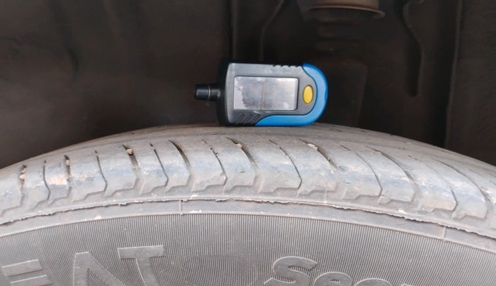 2024 Nissan MAGNITE XV Premium AMT, Petrol, Automatic, 53,167 km, tyre