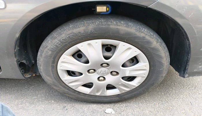 2018 Honda Brio S(O) MT, Petrol, Manual, 7,533 km, tyre