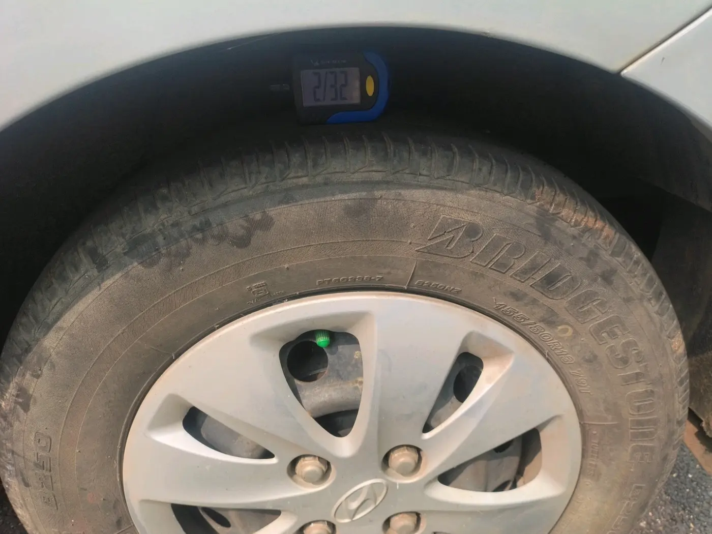 2011 Hyundai i10 MAGNA 1.2, Petrol, Manual, 39,379 km, tyre
