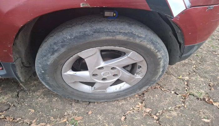 2012 Renault Duster 110 PS RXZ DIESEL, Diesel, Manual, 1,97,278 km, tyre