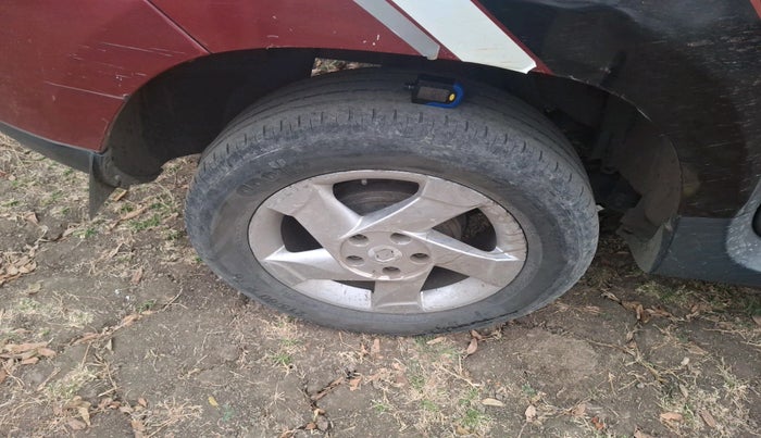 2012 Renault Duster 110 PS RXZ DIESEL, Diesel, Manual, 1,97,278 km, tyre