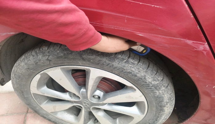 2015 Hyundai i20 SPORTZ 1.4 AT, Petrol, Automatic, 89,694 km, tyre