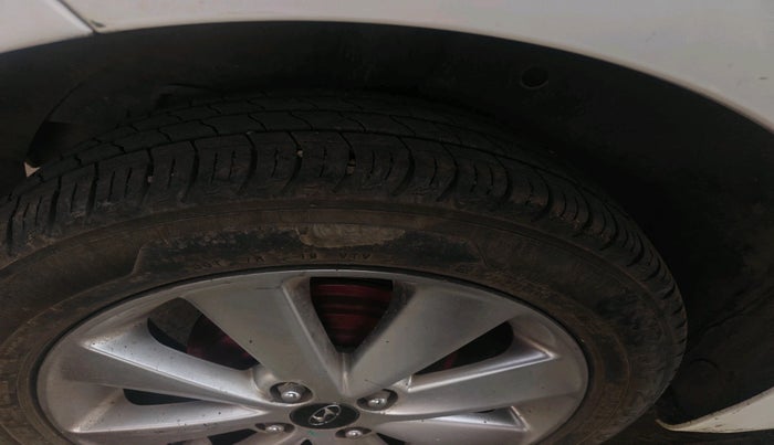 2017 Hyundai Elite i20 MAGNA EXECUTIVE 1.2, Petrol, Manual, 65,694 km, tyre