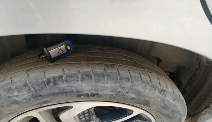 2022 Maruti Baleno DELTA PETROL 1.2, Petrol, Manual, 74,752 km, tyre