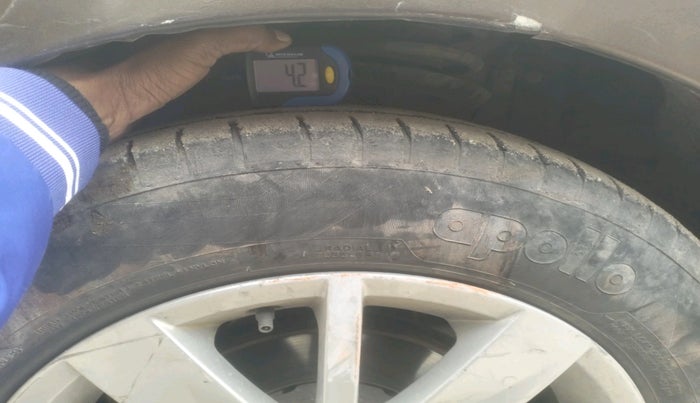 2016 Volkswagen Ameo HIGHLINE DSG 1.5 DIESEL , Diesel, Automatic, 1,14,357 km, tyre