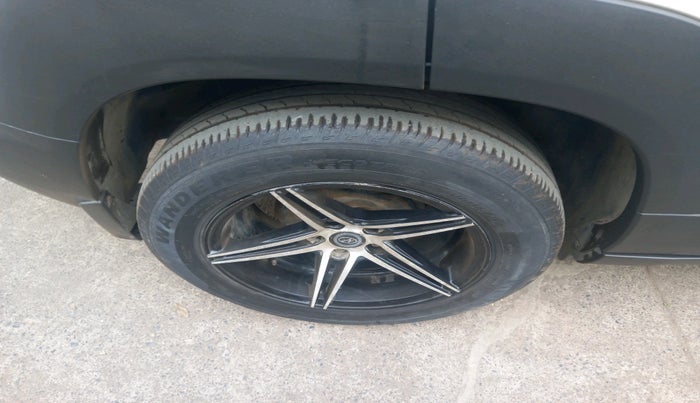 2023 Maruti BREZZA LXI, Petrol, Manual, 45,459 km, tyre