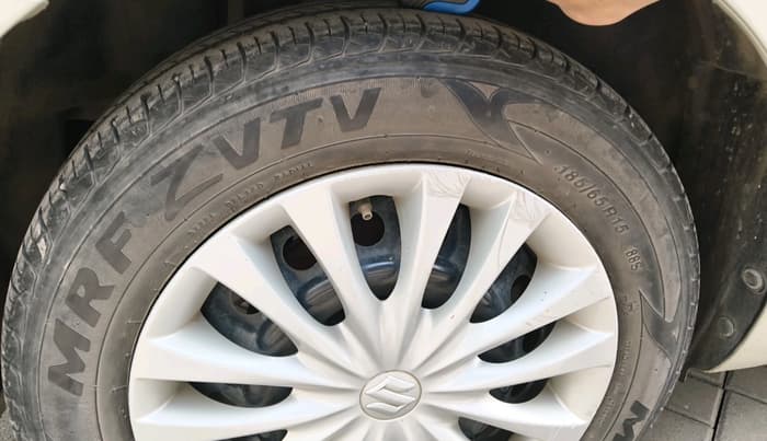 2018 Maruti Ciaz DELTA 1.4 MT PETROL, Petrol, Manual, 63,589 km, tyre