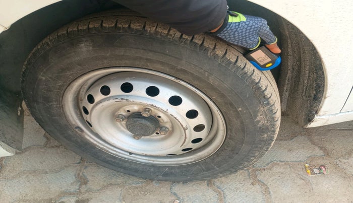 2021 Tata ALTROZ XE PETROL, Petrol, Manual, 53,103 km, tyre