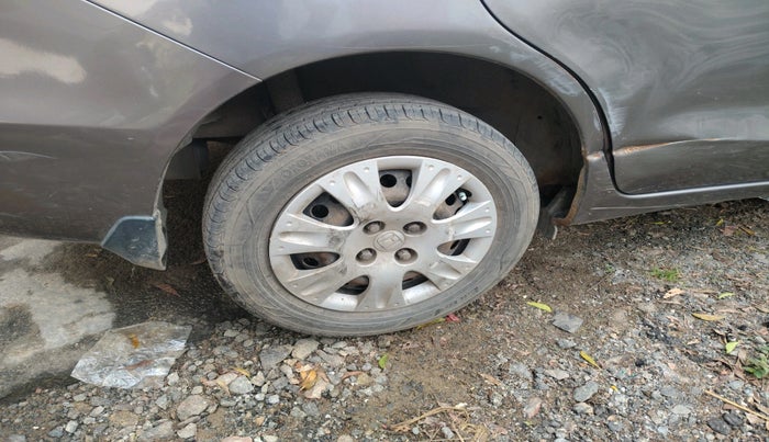 2013 Honda Amaze 1.2L I-VTEC S, Petrol, Manual, 88,367 km, tyre