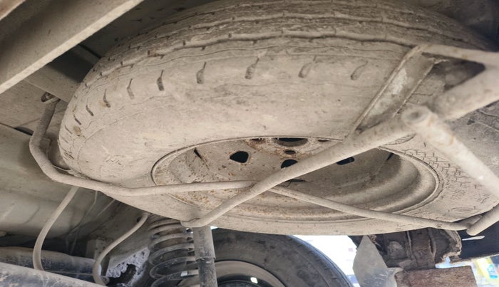 2019 Maruti Eeco 5 STR WITH A/C+HTR, Petrol, Manual, 1,81,757 km, tyre