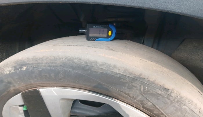 2022 Nissan MAGNITE XL, Petrol, Manual, 55,862 km, tyre