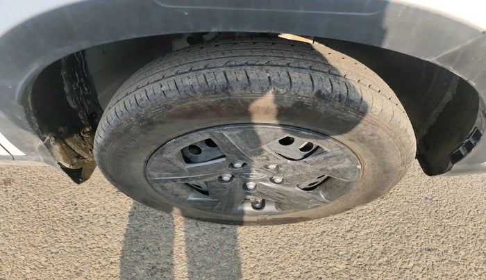 2025 Hyundai VENUE S Plus 1.2 Petrol MT, Petrol, Manual, 6,947 km, tyre