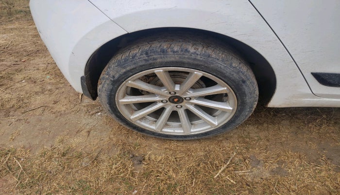 2016 Hyundai Elite i20 SPORTZ 1.2, Petrol, Manual, 1,29,223 km, tyre