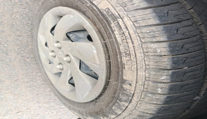 2019 Hyundai NEW SANTRO SPORTZ CNG, CNG, Manual, 1,51,919 km, tyre