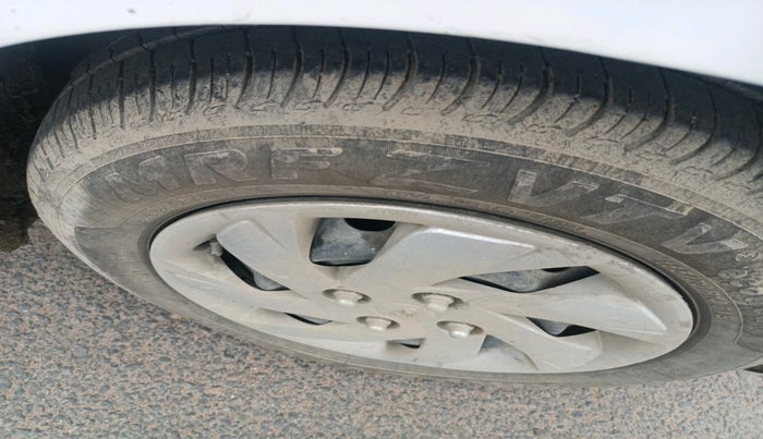 2019 Hyundai NEW SANTRO SPORTZ CNG, CNG, Manual, 1,51,919 km, tyre