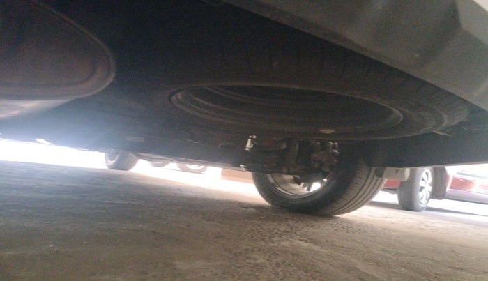 2023 MG HECTOR PLUS SHARP PRO 1.5 TURBO MT 6 STR, Petrol, Manual, 18,000 km, tyre