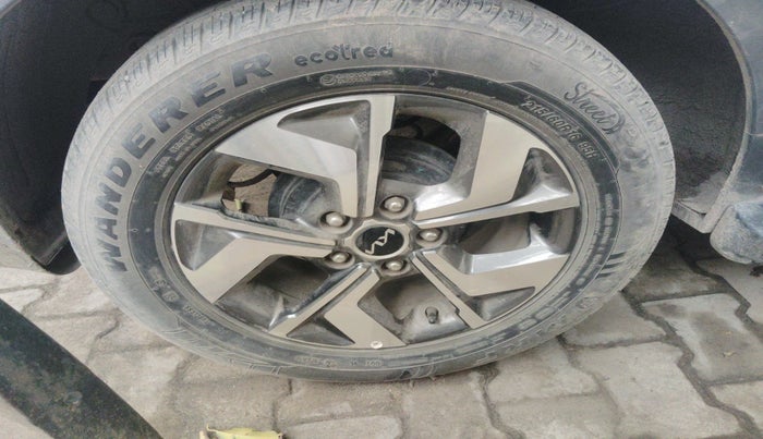 2022 KIA SONET HTX 1.0 IMT, Petrol, Manual, 44,538 km, tyre