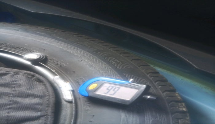 2022 Tata ALTROZ XM PLUS PETROL, Petrol, Manual, 49,236 km, tyre