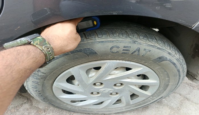 2019 Hyundai NEW SANTRO MAGNA, Petrol, Manual, 42,974 km, tyre