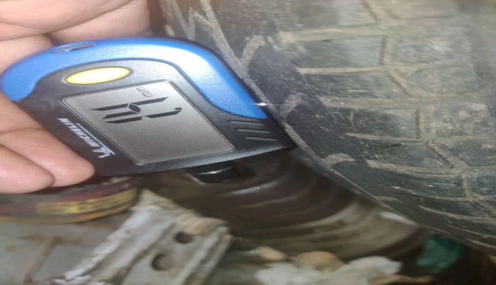 2012 Nissan Sunny XL DIESEL, Diesel, Manual, 1,77,003 km, tyre