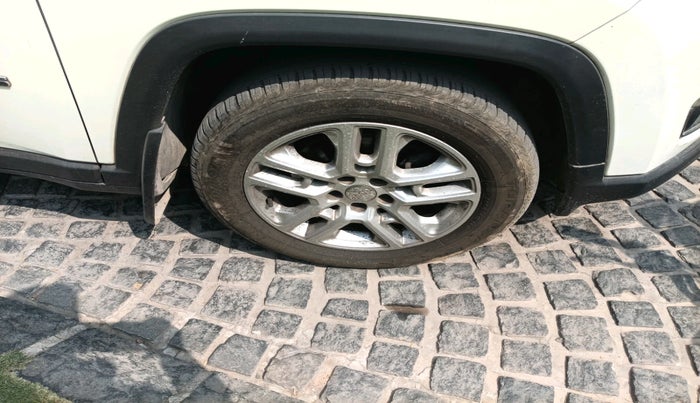 2019 Jeep Compass LIMITED (O) 2.0 DIESEL, Diesel, Manual, 79,400 km, tyre