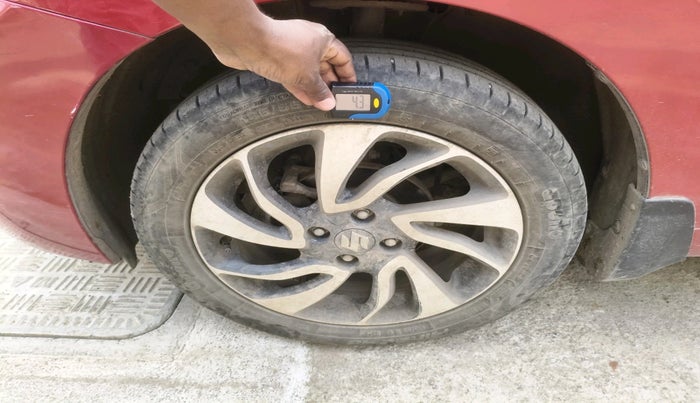 2021 Maruti Baleno ZETA PETROL 1.2, Petrol, Manual, 32,800 km, tyre