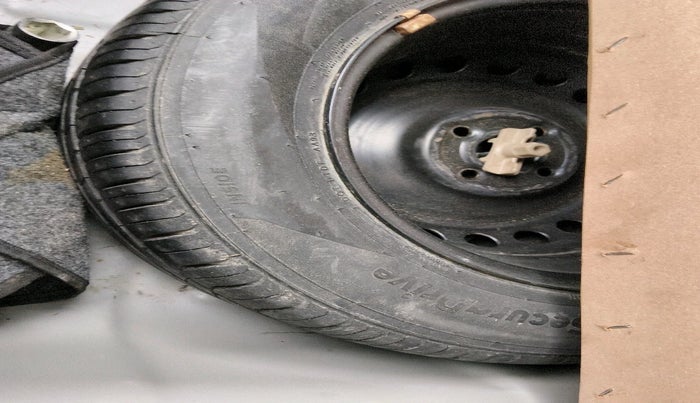 2020 Hyundai Verna SX 1.5 VTVT, Petrol, Manual, 50,207 km, tyre