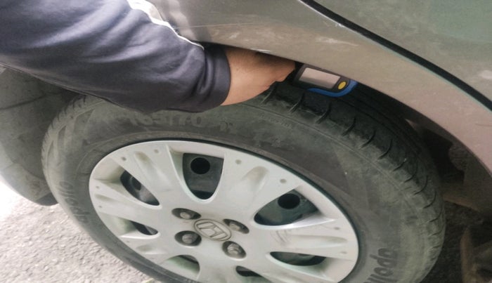 2016 Honda Amaze 1.2L I-VTEC S, Petrol, Manual, 92,427 km, tyre