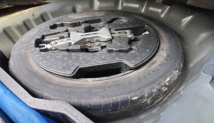 2019 Maruti Ciaz SIGMA 1.5 SHVS MT  PETROL, Petrol, Manual, 32,574 km, tyre