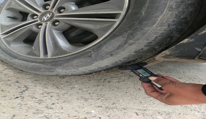 2016 Hyundai Creta SX PLUS AT 1.6 DIESEL, Diesel, Automatic, 1,37,001 km, tyre