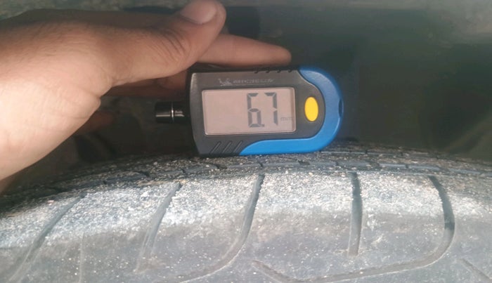 2019 Ford Ecosport TITANIUM 1.5L SPORTS(SUNROOF) DIESEL, Diesel, Manual, 66,322 km, tyre