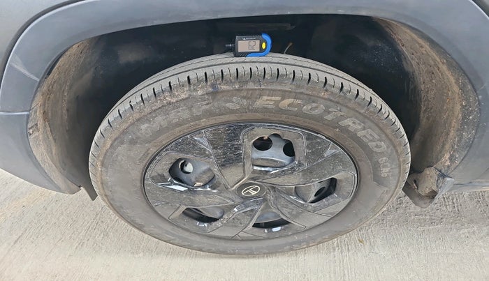 2025 Tata PUNCH Adventure Plus (S) iCNG, Petrol, Manual, 6,135 km, tyre