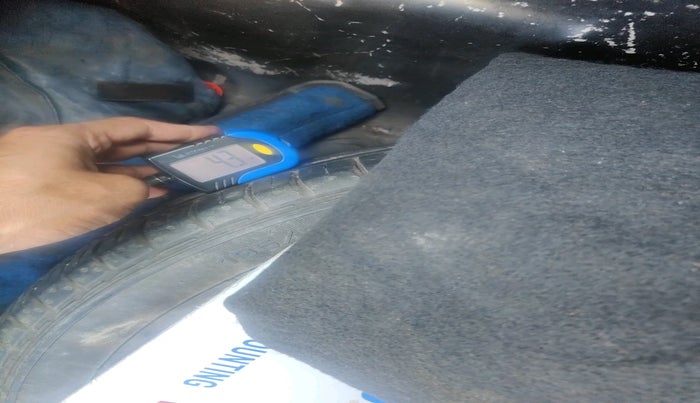 2012 Hyundai Verna FLUIDIC 1.6 CRDI SX, Diesel, Manual, 35,541 km, tyre