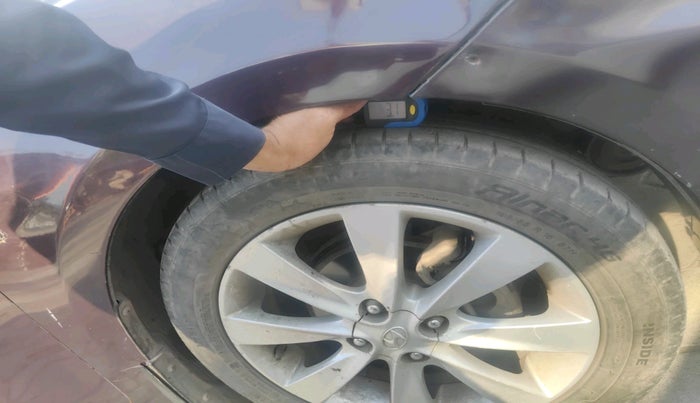 2012 Hyundai Verna FLUIDIC 1.6 CRDI SX, Diesel, Manual, 35,541 km, tyre