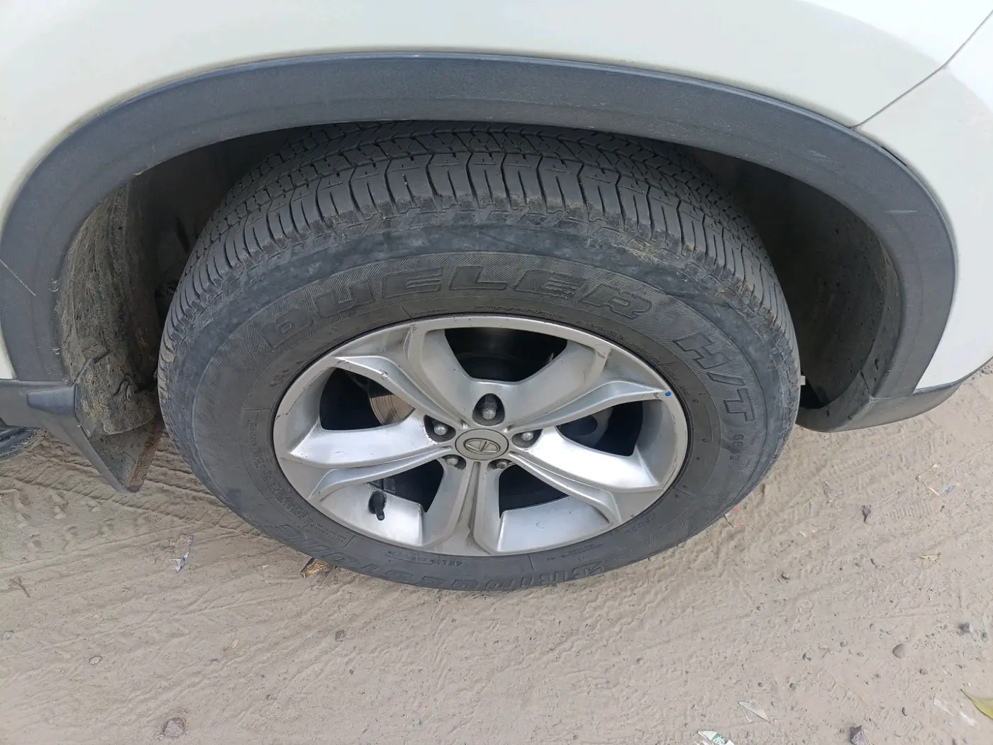 2019 Tata Harrier XZ 2.0L, Diesel, Manual, 2,37,766 km, tyre