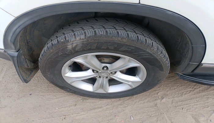 2019 Tata Harrier XZ 2.0L, Diesel, Manual, 2,37,766 km, tyre