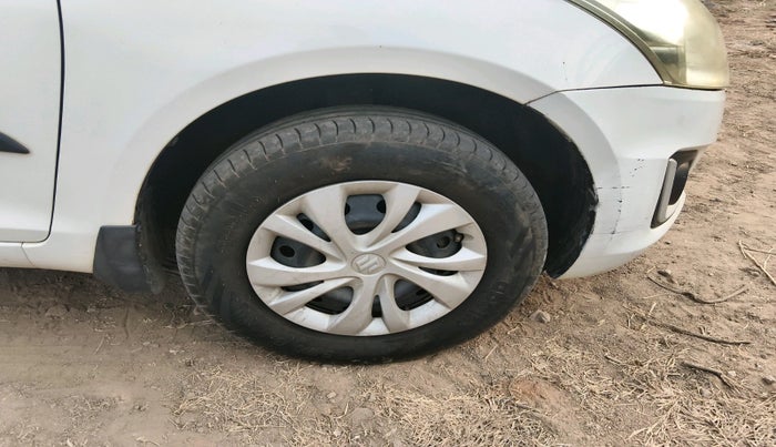 2017 Maruti Swift VDI, Diesel, Manual, 1,17,153 km, tyre