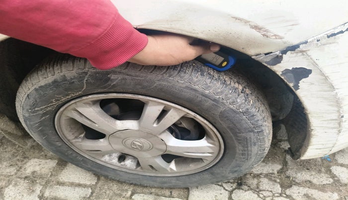 2011 Hyundai i20 ERA 1.2, Petrol, Manual, 99,404 km, tyre